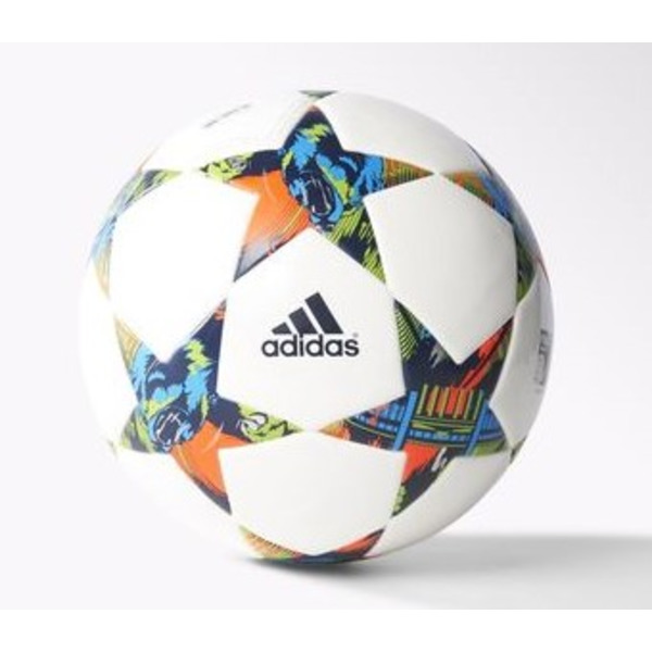 Adidas Top Trainingsball Finale Berlin 2015